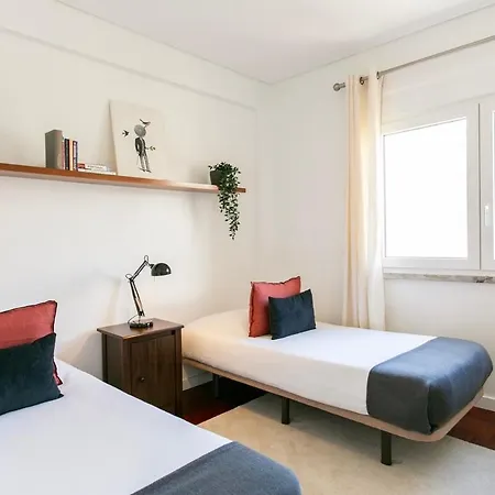 Historic Center River View Balcony Apartment