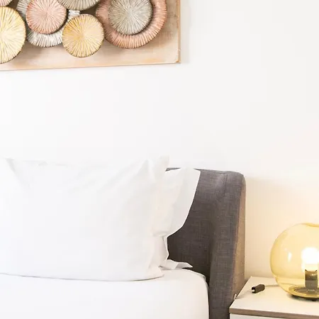 Historic Center River View Balcony *