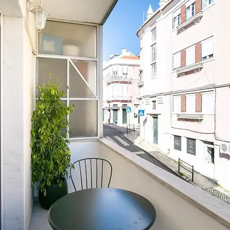 Historic Center River View Balcony Apartament Lizbona